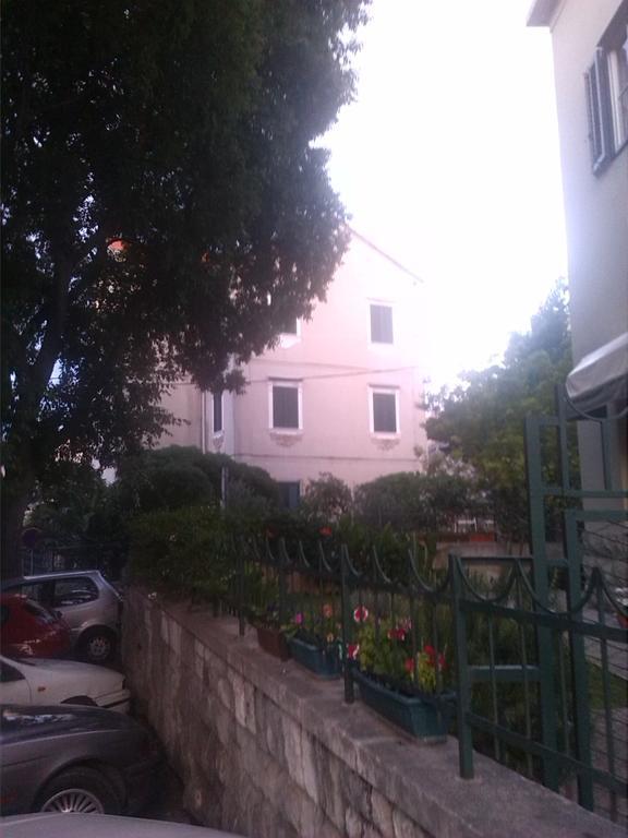 Apartment Kavado สปลิท ภายนอก รูปภาพ