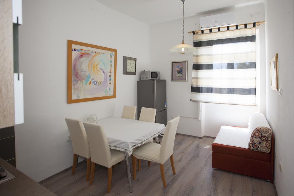 Apartment Kavado สปลิท ภายนอก รูปภาพ