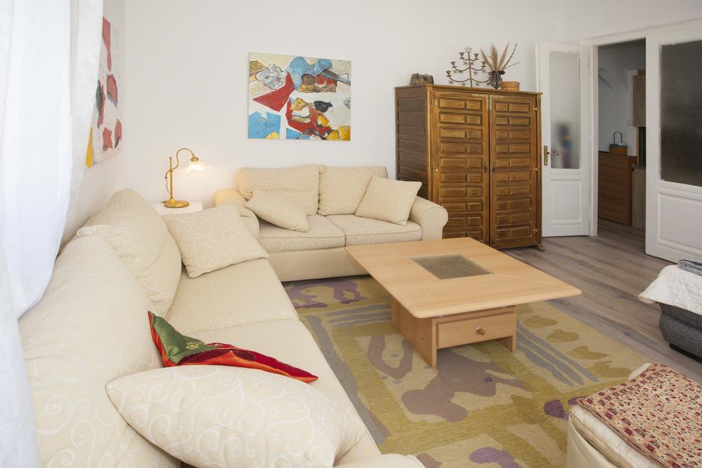 Apartment Kavado สปลิท ภายนอก รูปภาพ