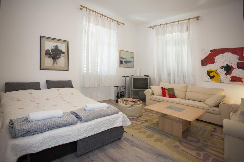 Apartment Kavado สปลิท ภายนอก รูปภาพ