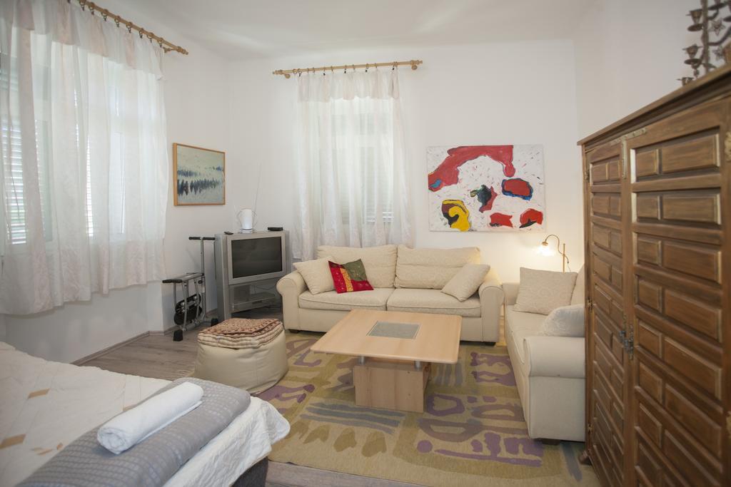 Apartment Kavado สปลิท ภายนอก รูปภาพ