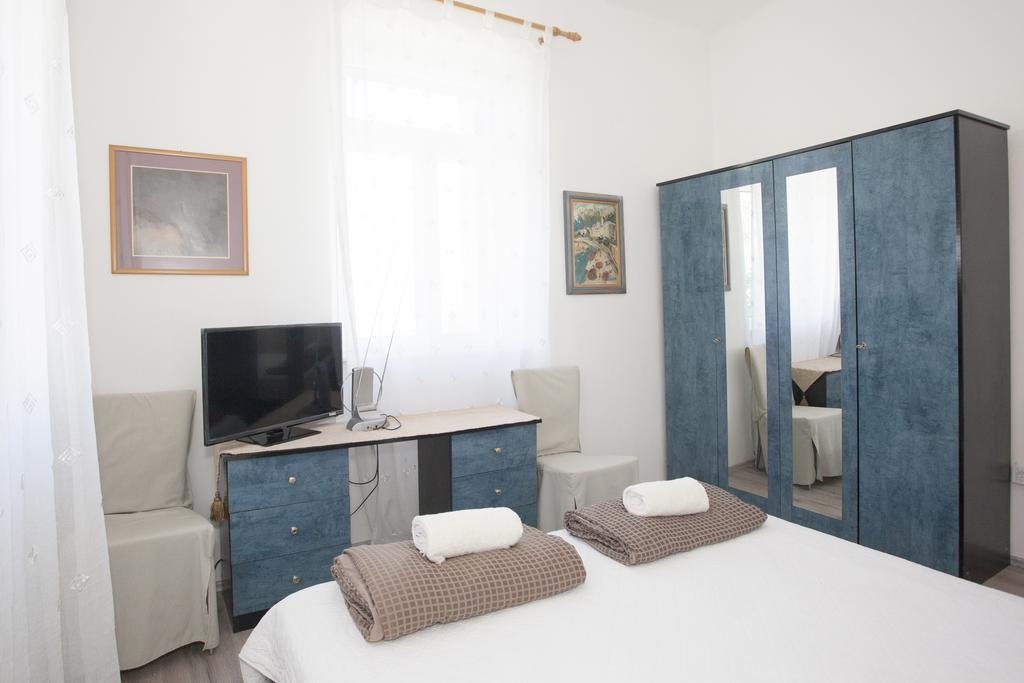 Apartment Kavado สปลิท ภายนอก รูปภาพ