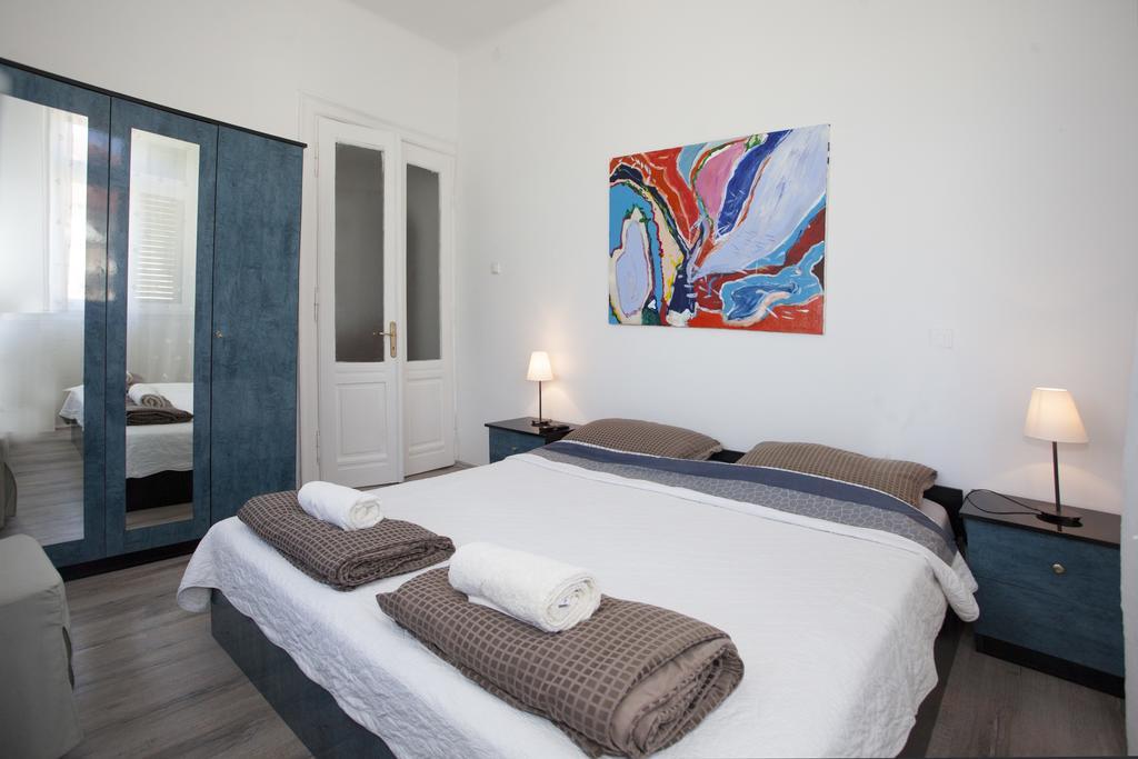 Apartment Kavado สปลิท ภายนอก รูปภาพ